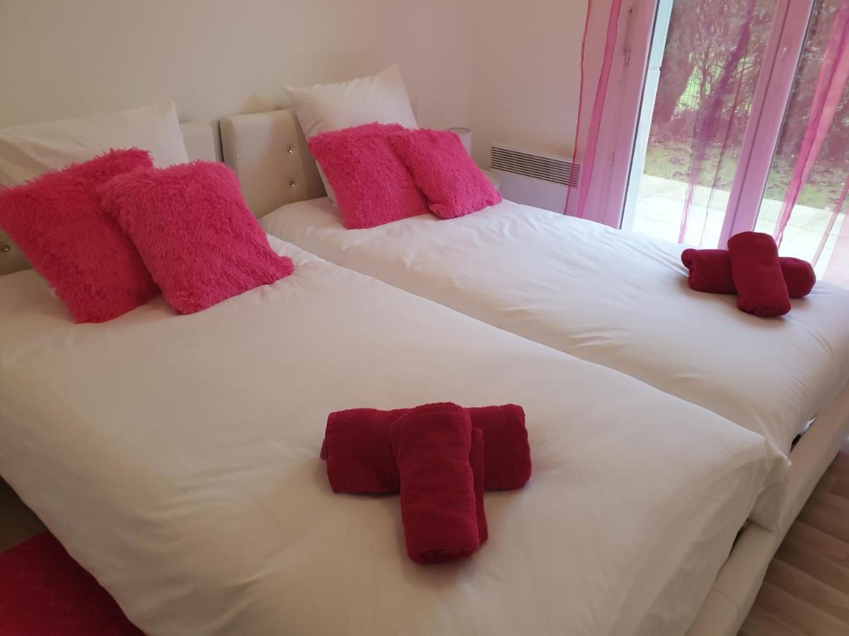 Eden Park Luxe Disney Apartment Монтеврен Екстериор снимка