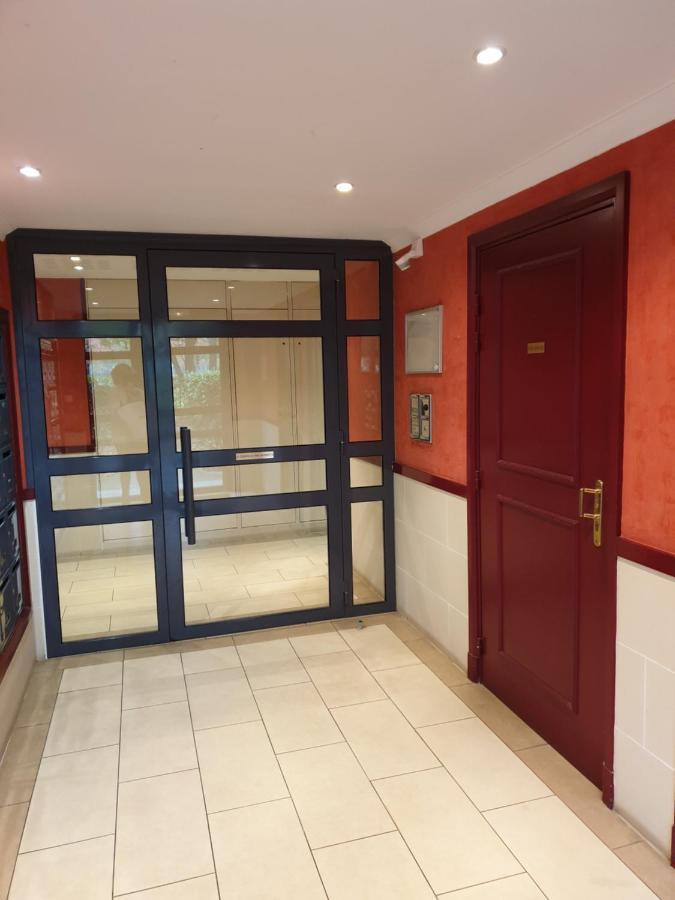 Eden Park Luxe Disney Apartment Монтеврен Екстериор снимка
