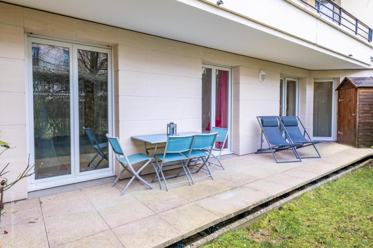 Eden Park Luxe Disney Apartment Монтеврен Екстериор снимка